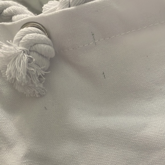 Honeymoon Vibes Bag - Picture 2 of 3